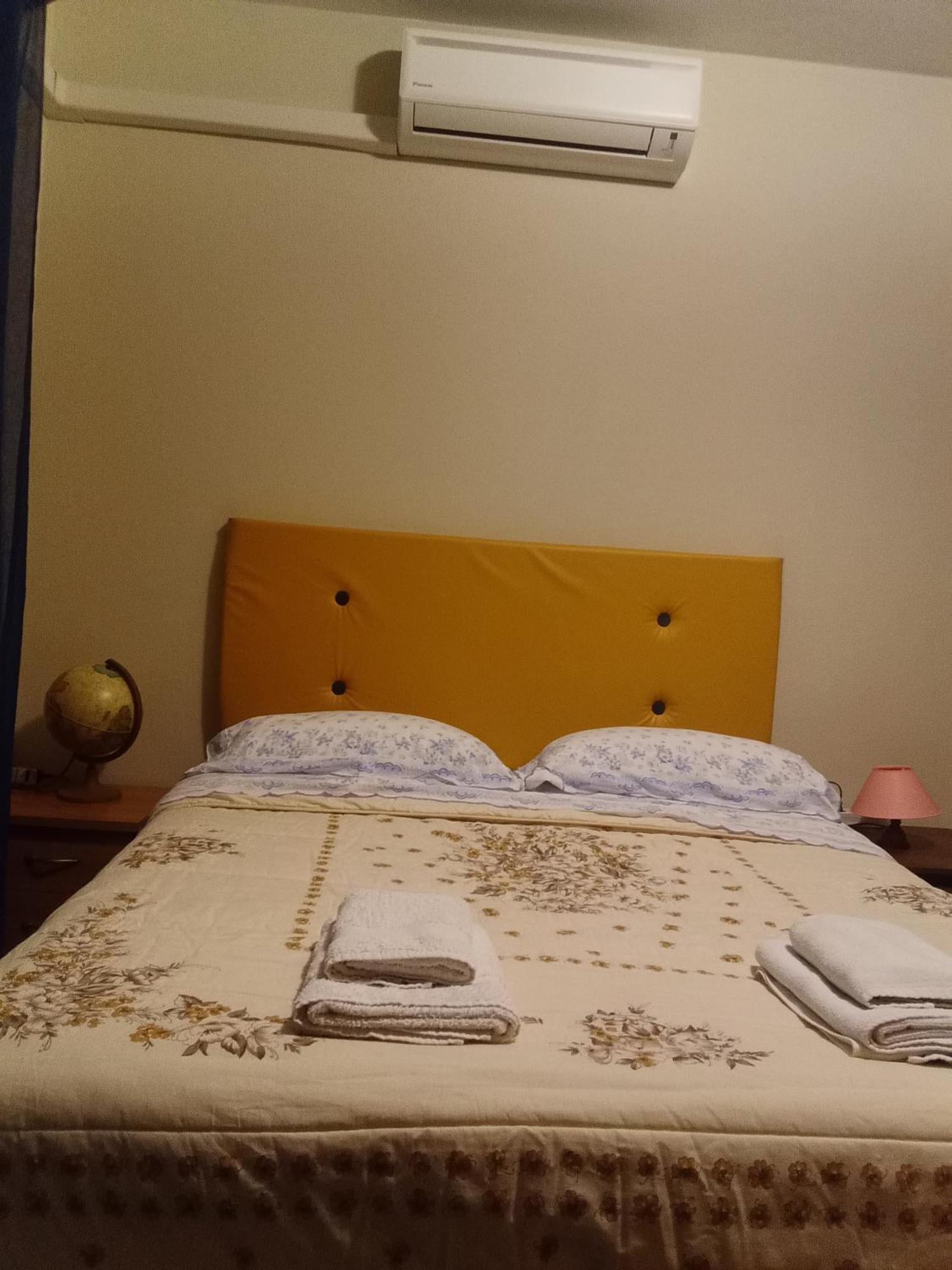 B&B Kazakova Domusnovas ภายนอก รูปภาพ